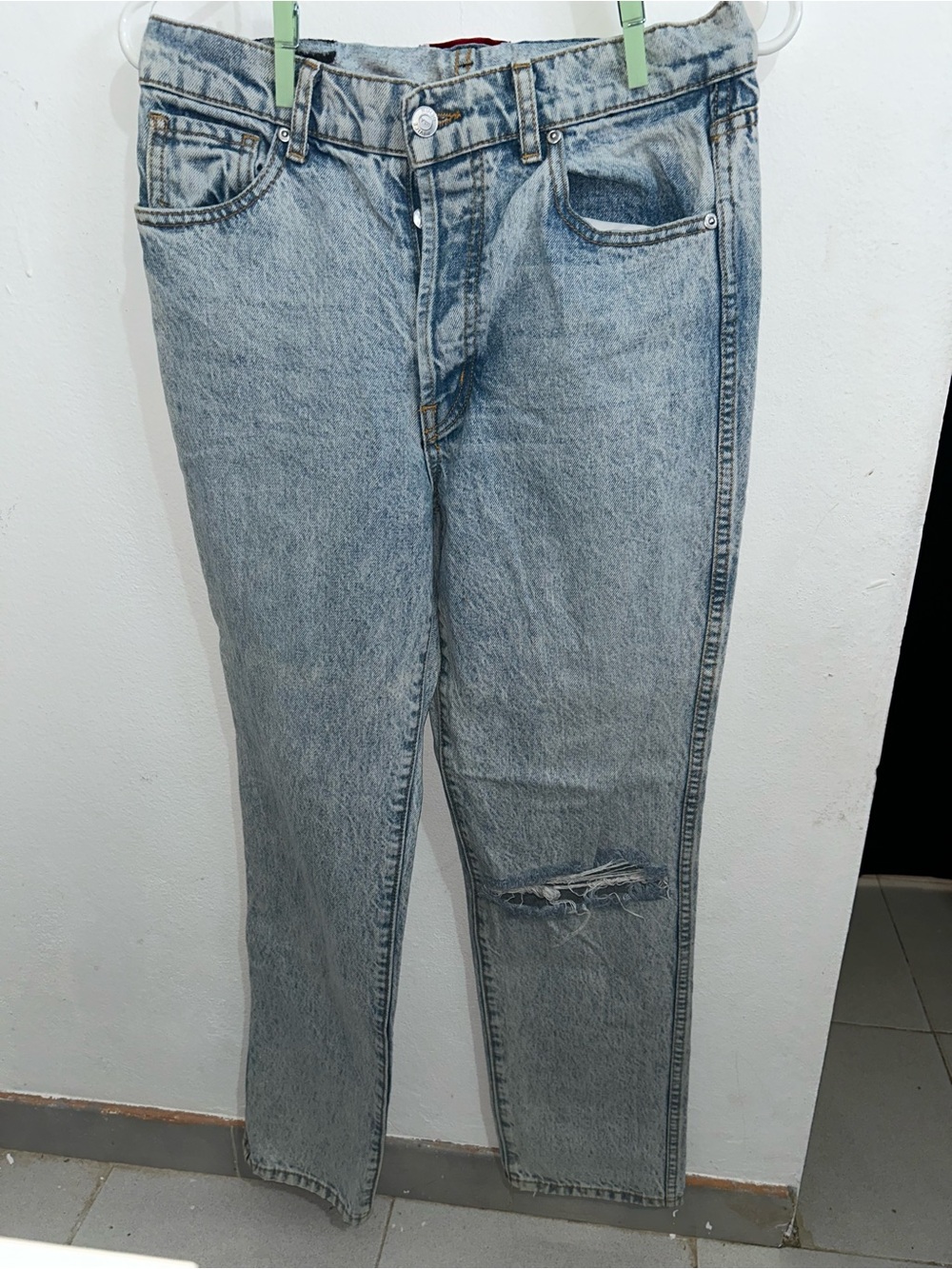 REVICE Women's Straight Leg Jeans - Light Blue with Distressed Knee